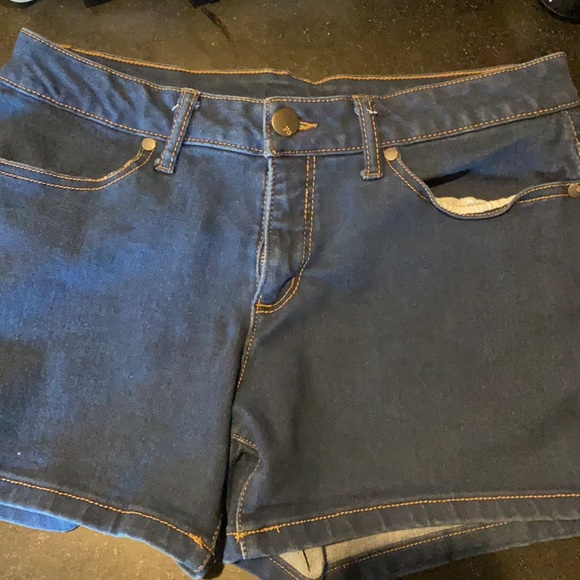 faded glory jean shorts - Picture 4 of 4